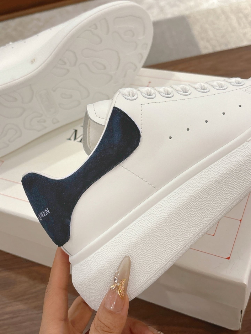 a1exa*der Mcqv*en sneakers